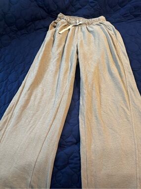 aerie taupe cozy lounge pants with elastic waist